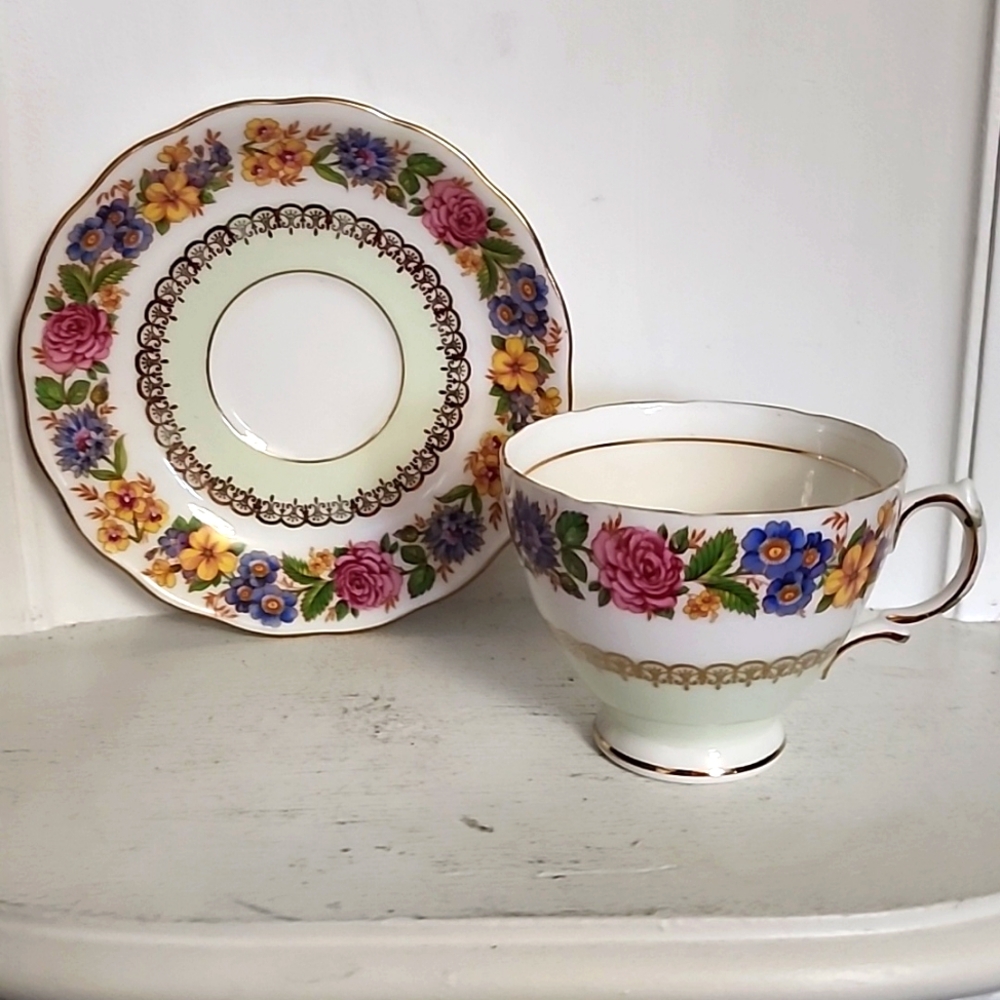 Beautiful Mayfair cup and saucer, bone China made in England very rare